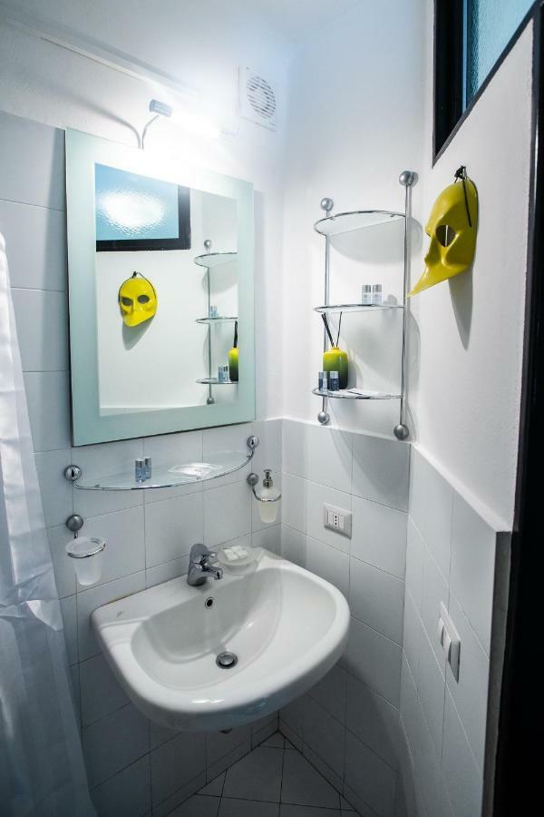 Apartment Santa Marta 6 ミラノ エクステリア 写真