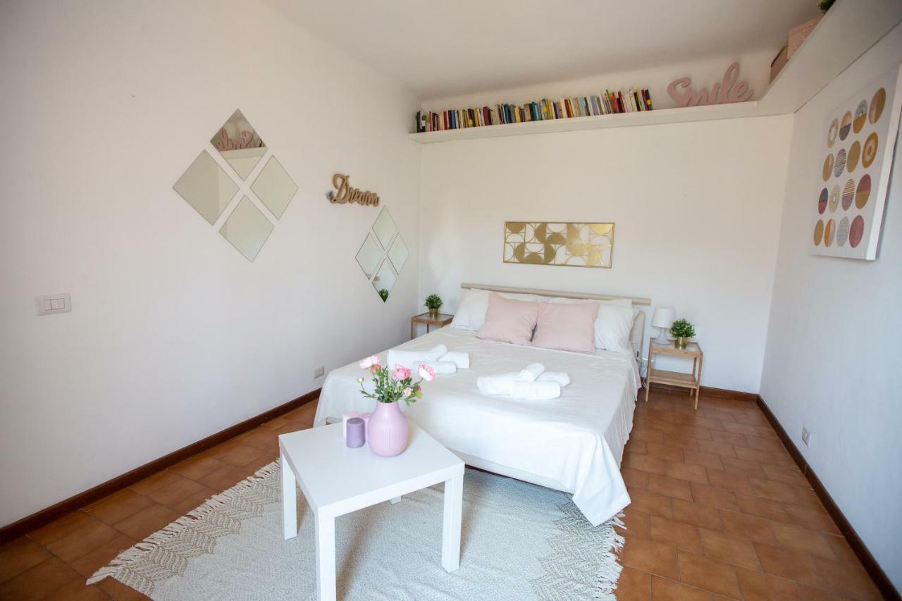 Apartment Santa Marta 6 ミラノ エクステリア 写真