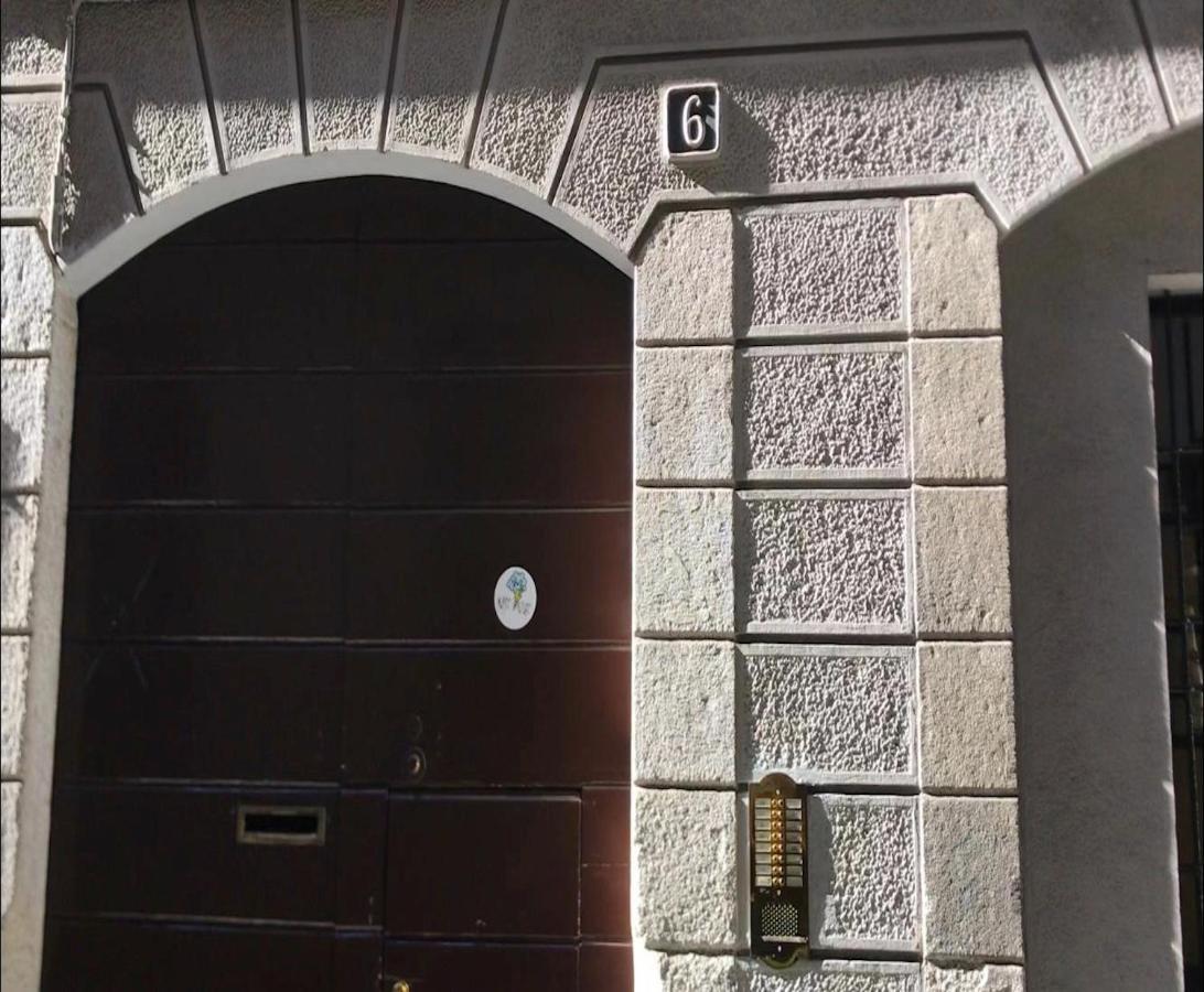 Apartment Santa Marta 6 ミラノ エクステリア 写真